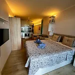 Ocean Coast Cristianos Comodoro דירה *