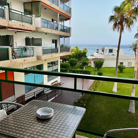 Ocean Coast Cristianos Comodoro לוס כריסטיאנוס