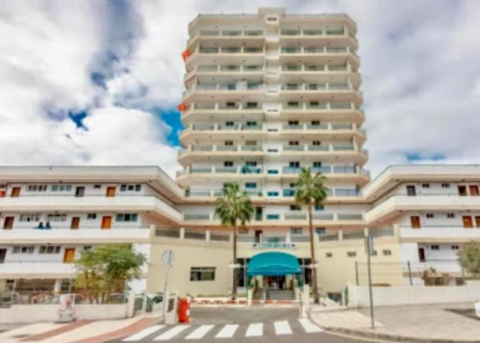 Ocean Coast Cristianos Comodoro Апартаменты