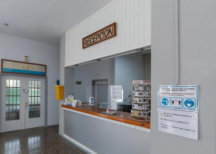 Ocean Coast Cristianos Comodoro 公寓 洛斯克里斯蒂亚诺斯