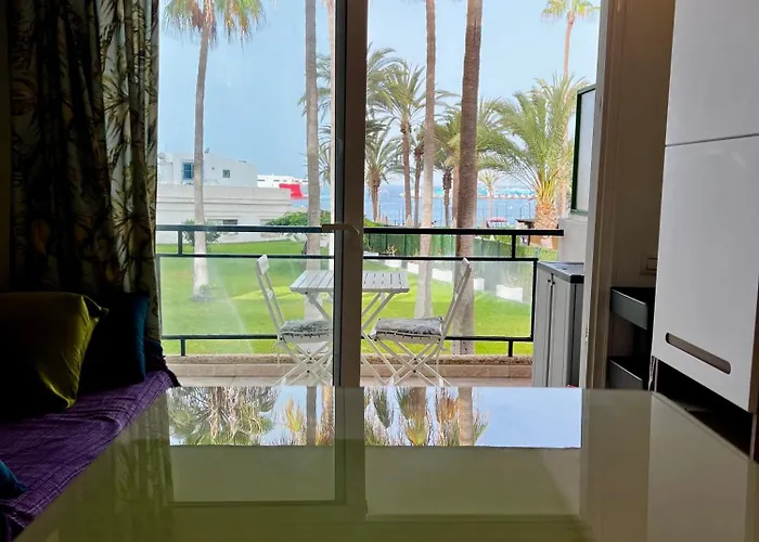 아파트 Ocean Coast Cristianos Comodoro