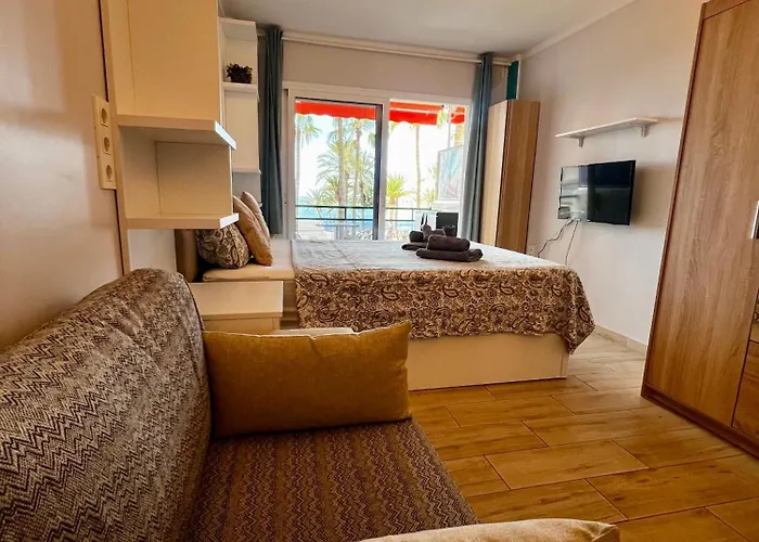 Ocean Coast Cristianos Comodoro