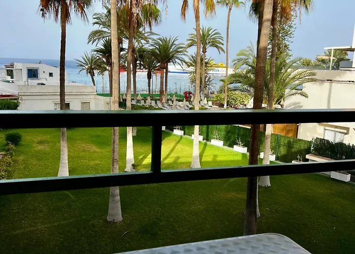 Ocean Coast Cristianos Comodoro 公寓 洛斯克里斯蒂亚诺斯