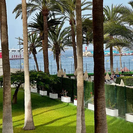 Ocean Coast Cristianos Comodoro *