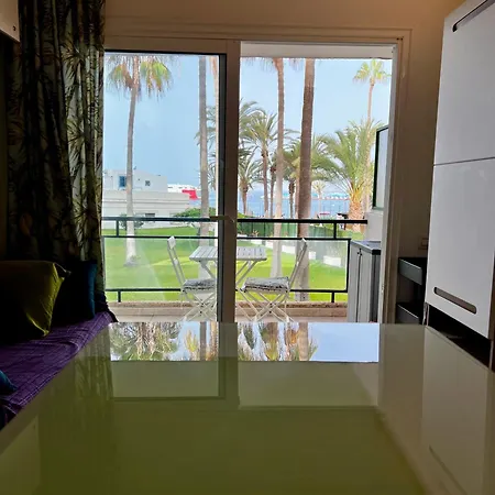 Daire Ocean Coast Cristianos Comodoro