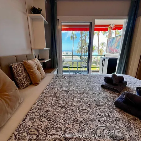 Апартаменты Ocean Coast Cristianos Comodoro